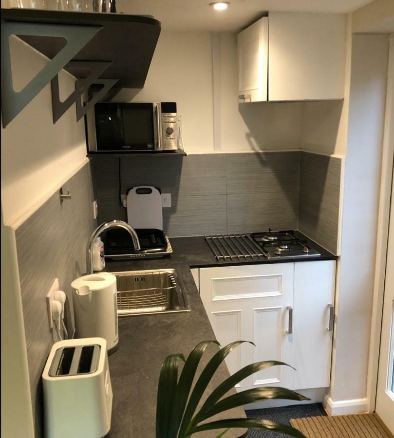Agars Place, Apartment *
